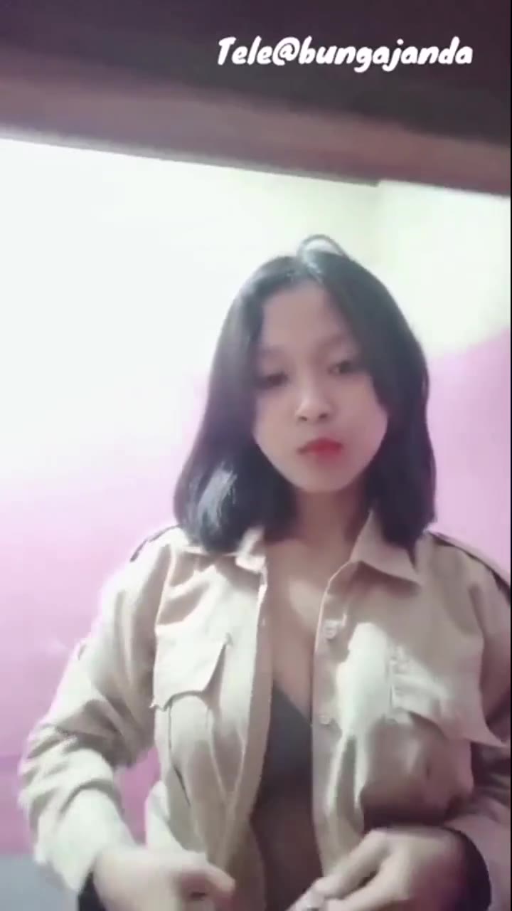 Masih sekolah sudah tumbuh subur