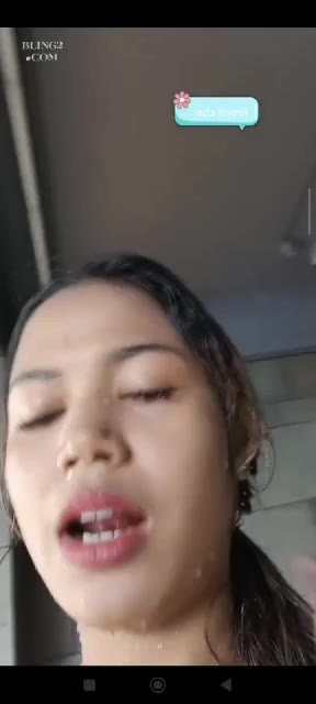 carmilla colmek ditoilet renang