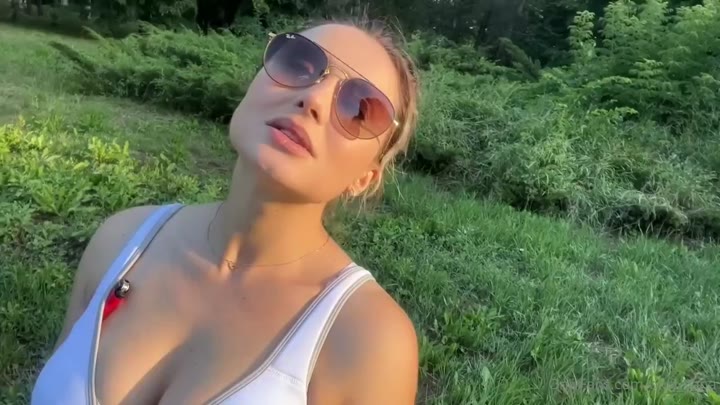 OnlyYana Cigarette Smoking Onlyfans
