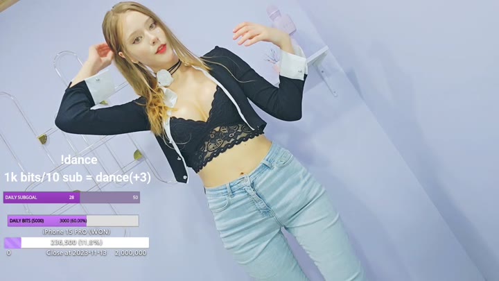Lyasyaa – Twitch 2023-09-27 19 39