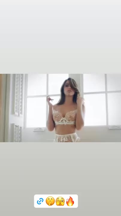 Yanet Garcia New Video Sexy Body