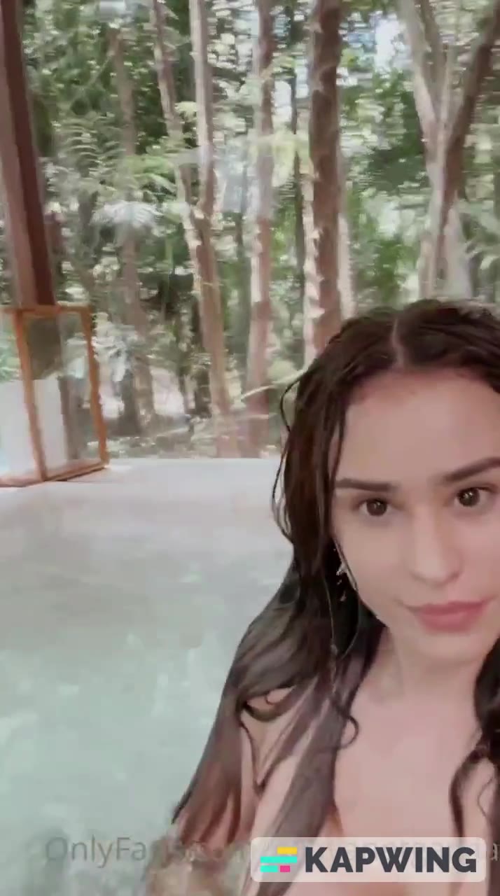 Yanet Garcia New Video Special Show