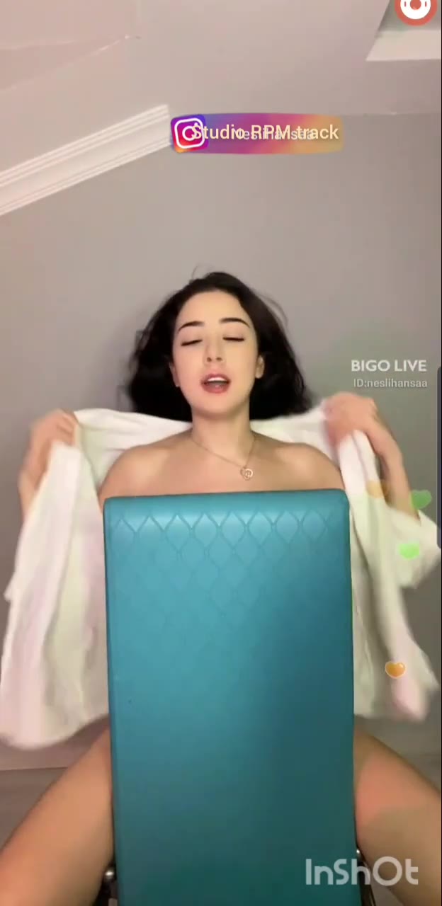 Sensual Turkish Girl on Bigo Live