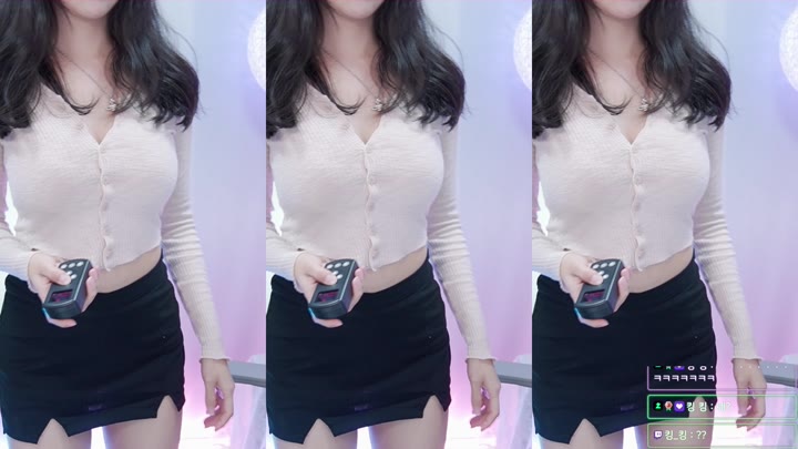 Twitch-moon yu na-20240214170424