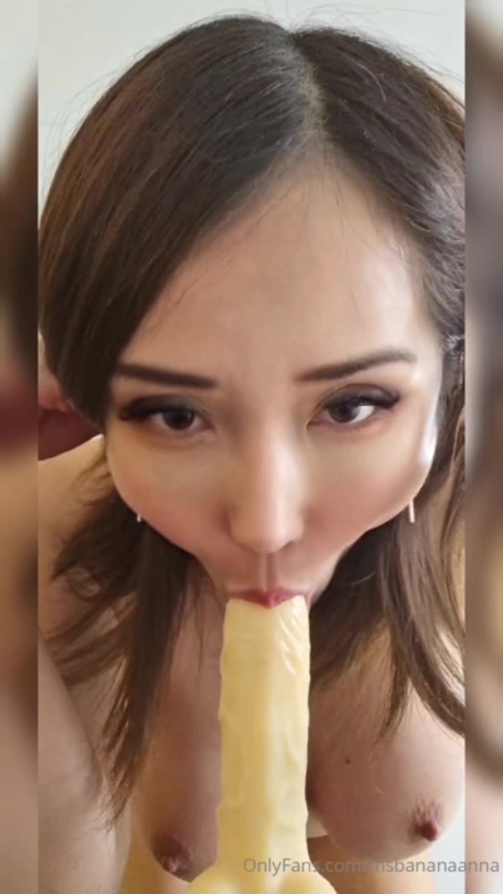 Msbananaanna – Dildo
