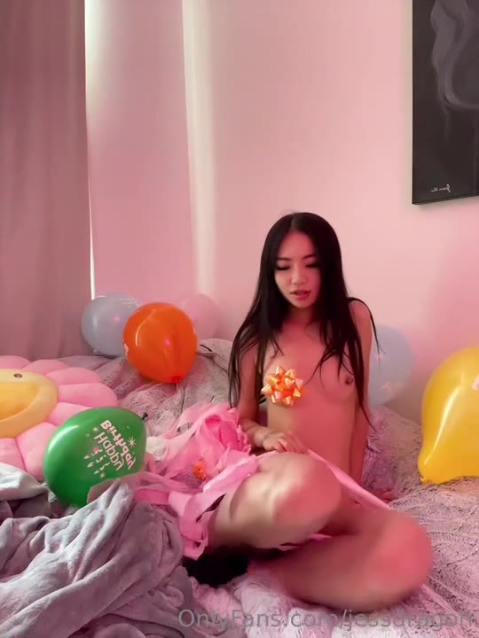 Zoey Dragon leaked nudes