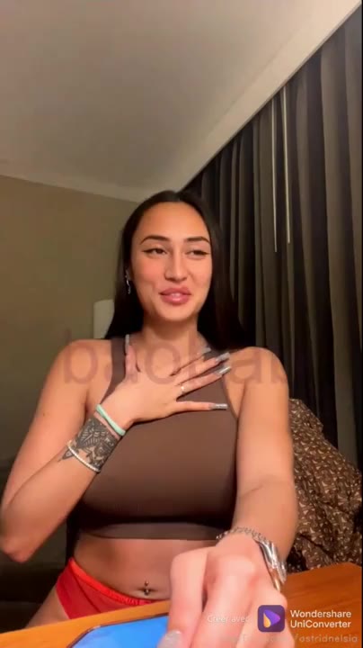 Astrid Nelsia Onlyfans Live