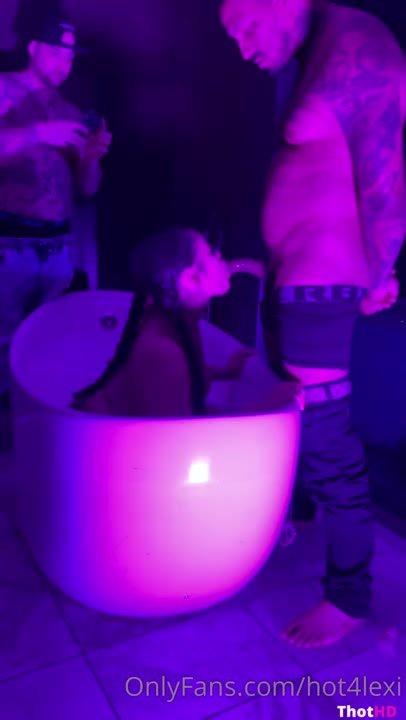 lexi2legit doggy fuck  – OnlyFans Video