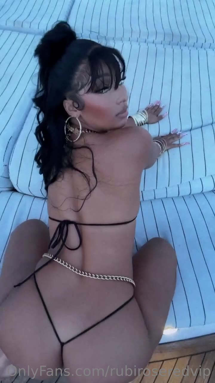 Rubi Rose Big Ass Teasing