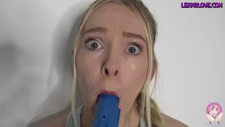 Brea Rose – Lara Croft Gangbang Anal Creampie