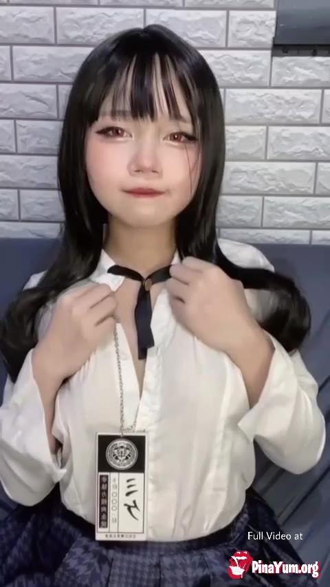 Chescakeuu’s Seductive Leaked Videos Uncovered