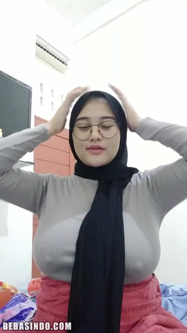 Indonesian Acha Tobrut: Jilboobs Idaman on Mango