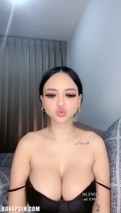 Bokep Indo OppyLany Live Omek Terbaru