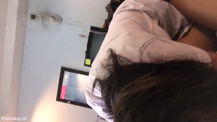 Pulang Kerja Eh Sampai Rumah Langsung Di Tubruk Gini Bokep Video