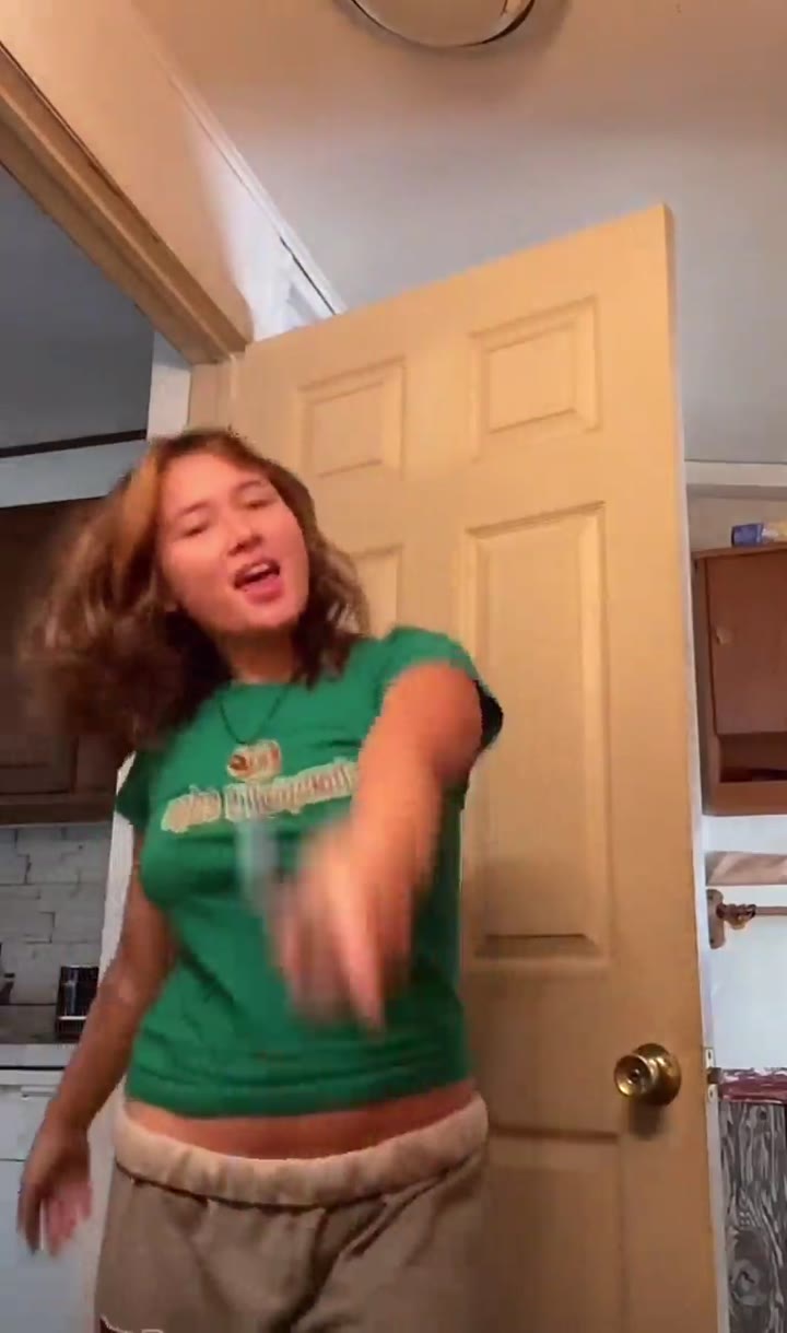 sexy petite abg asian teen nipple leaked