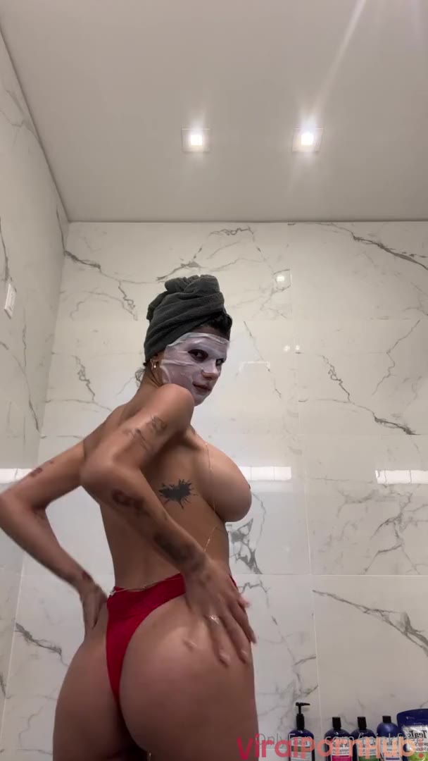 Mia Khalifa Face Mask Nipslip