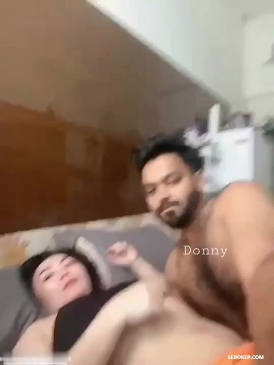 Seru Mommy Rill MILF Lokal Ngentot Sama Brondong
