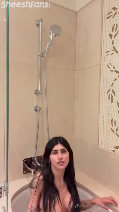 Mia Khalifa Nude Boobs Out Latest Shower Leaked Onlyfans