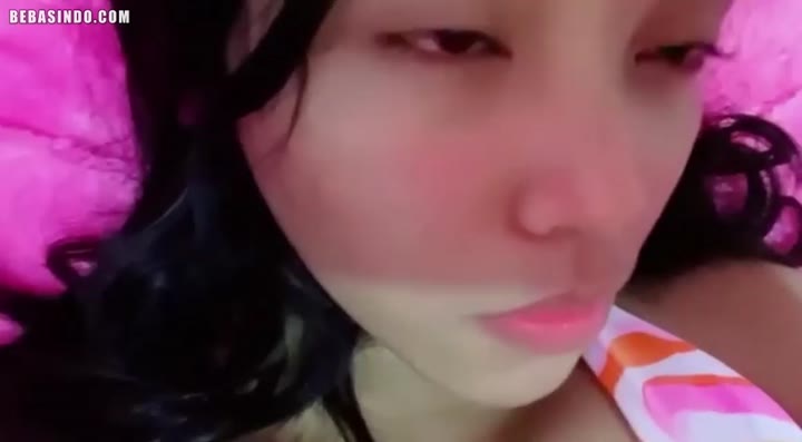 Watch Bokep Indo Vcs Laras Bali Sange Pengen Diewe