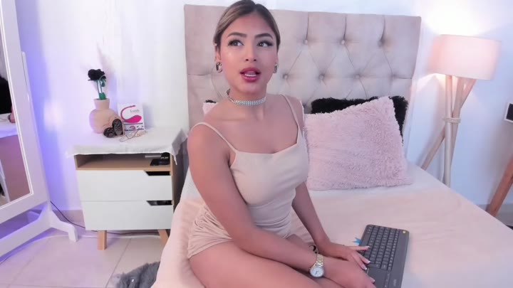 Watch saraparisi Chaturbate 2023-08-04-08-08-26