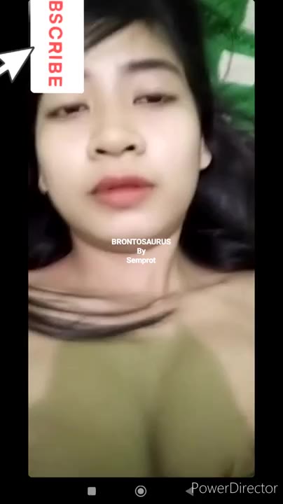 Watch CEWEK CANTIK TETEK ITEM GEMESIN