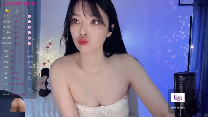 Watch HotHotXiXi@2023-07-24-01-43