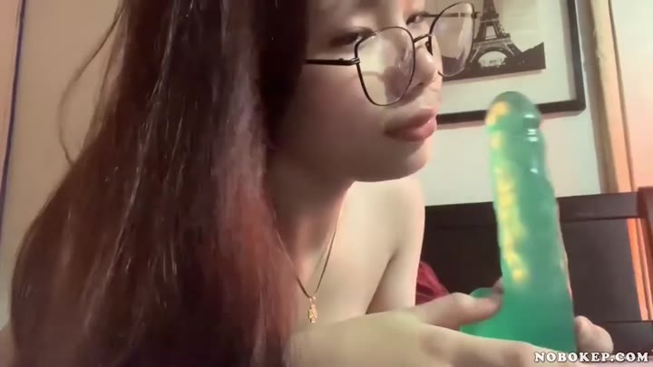 Watch Bokep Indo ABG Cindo Masih Bocil Ngemut Dildo