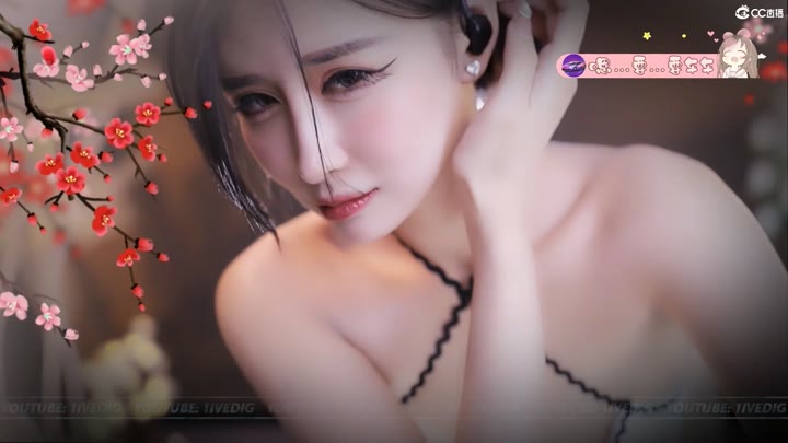 Watch Xiaoenya Chair Dance in Black Stockings