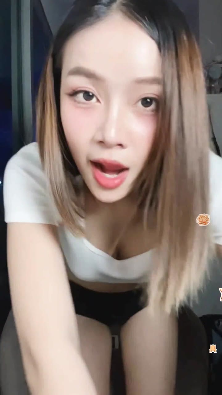 Watch Asian Twerk Bigo Live
