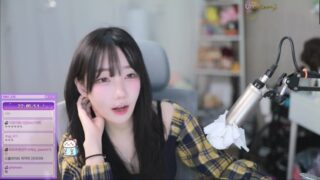 Twitch-magenta62-20240211161607