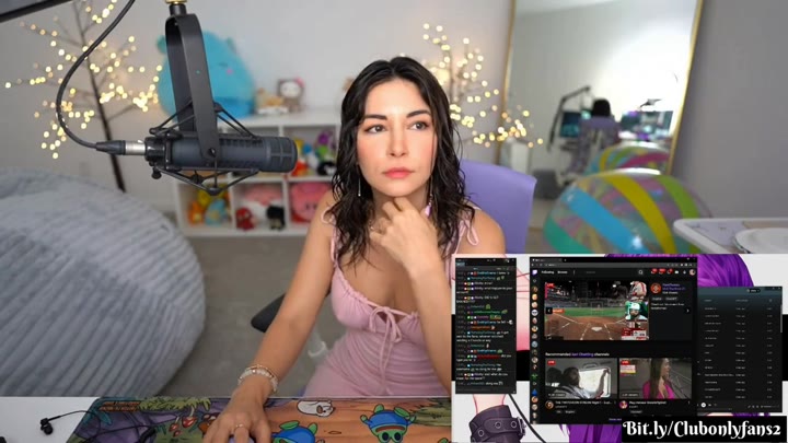 Watch Alinity’s Sizzling Striptease Livestream Leaked