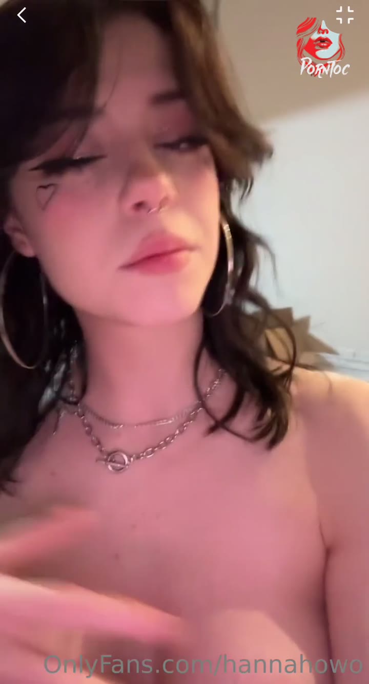 Watch Hannah Owo Nude TikTok Lip Syncing Onlyfans