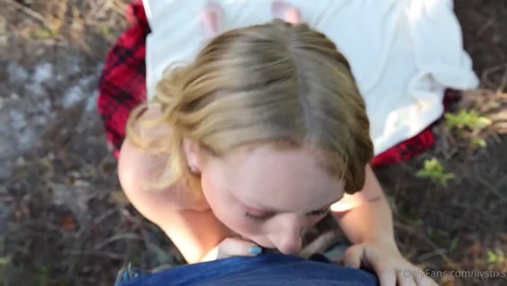 Watch Livstixs Leaks Sensational Nude Outdoor Blowjob