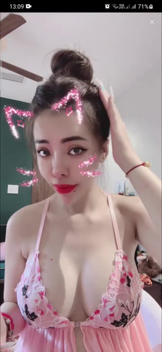 Watch Bigo live big tits