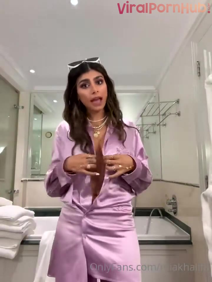 Watch Mia Khalifa Topless High Heel Try-On OnlyFans Video Leaked