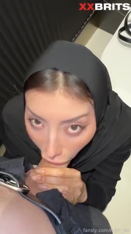 Watch Ruth Lee Hijabi Beauty Fucked In Public Bathroom Video Leaked