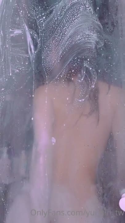 Watch Yui Xin Soaps And Rubs Her Hot Tits
