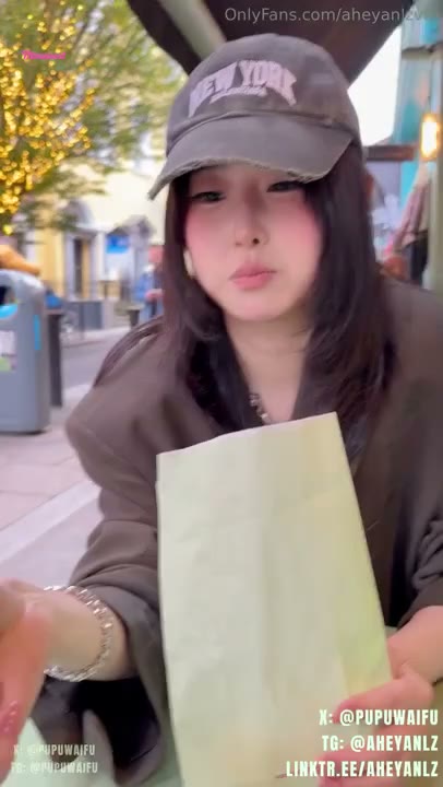 Watch Asian PupuWaifu Uses Her Mouth To Put On A Condom