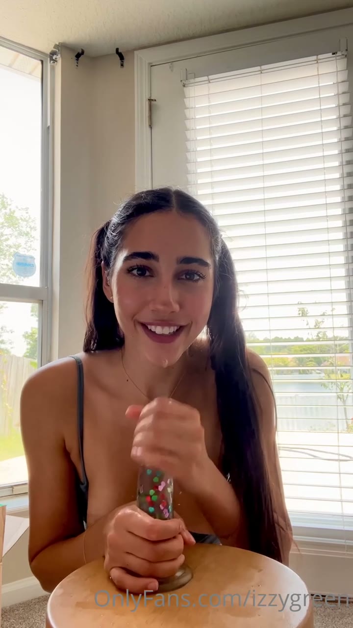 Watch Izzy Green OnlyFans – Gives dirty joi with cum countdown