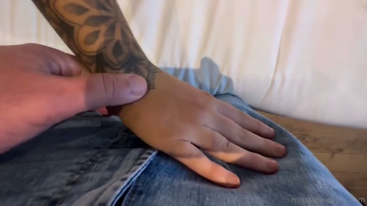Watch Tattoomm And JadeLavoie Threesome Sex Tape