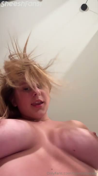 Watch Hannahbecker Stripping Off Nude Tits Play Onlyfans
