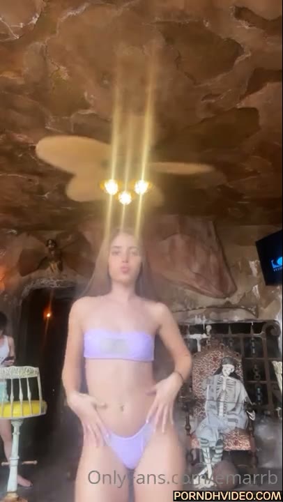 Watch Emarrbb – Nude show with erotic body!!! New Onlyfans video leaked so hot